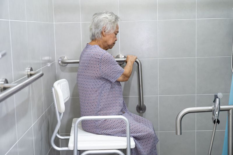 Best Elderly Bathing Contractors in Bowling Green, OH